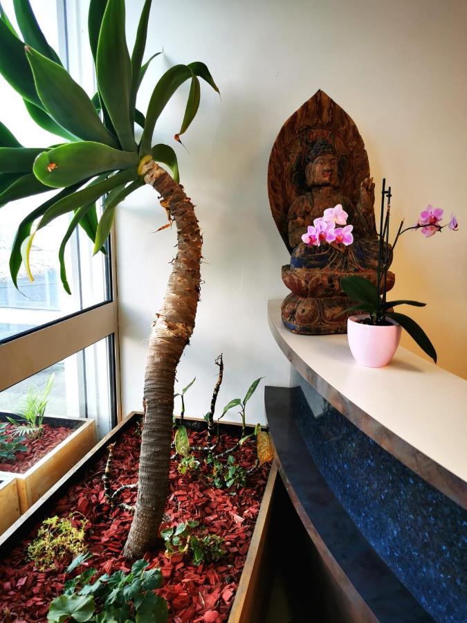 Paris Par Trains, Area, Studios Avec Salle De Bain Et Kitchenette Privees, Ou, Chambres Avec Salles Bain Et Cuisines Communes Persan Eksteriør billede